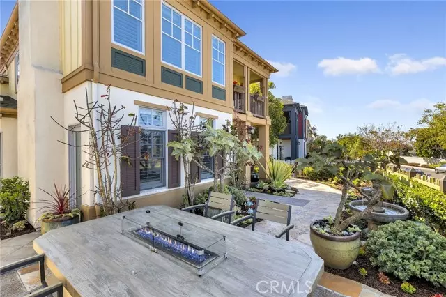 Corona Del Mar, CA 92625,2519 Bungalow Place