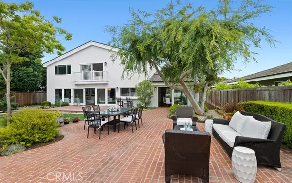 Corona Del Mar, CA 92625,3719 Blue Key