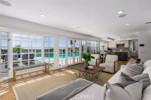 Corona Del Mar, CA 92625,1543 Sandcastle Drive