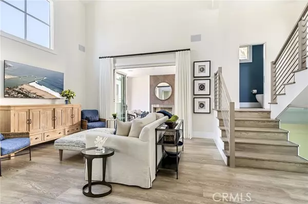 Corona Del Mar, CA 92625,712 Marguerite