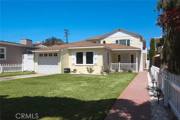 Corona Del Mar, CA 92625,309 Jasmine Avenue