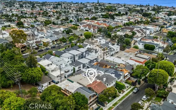 Corona Del Mar, CA 92625,718 Iris Avenue