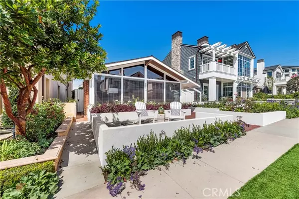 Corona Del Mar, CA 92625,221 Larkspur Avenue