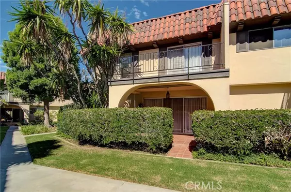 Costa Mesa, CA 92626,3057 Club House Circle