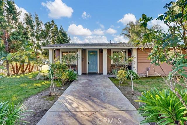 1116 W Locust Avenue, Anaheim, CA 92802