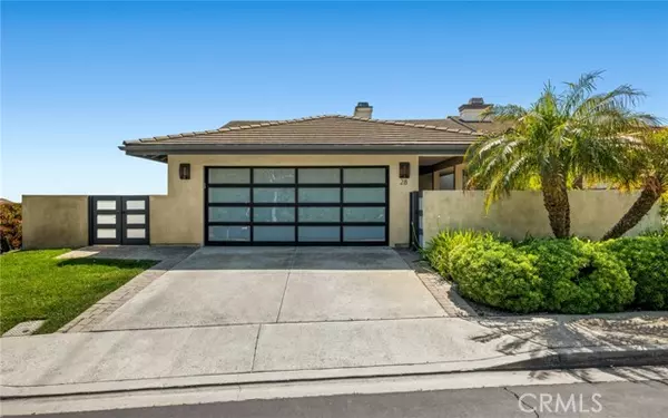 Corona Del Mar, CA 92625,28 Skysail Drive