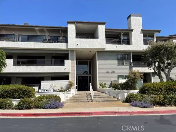 240 Nice Lane #109, Newport Beach, CA 92663