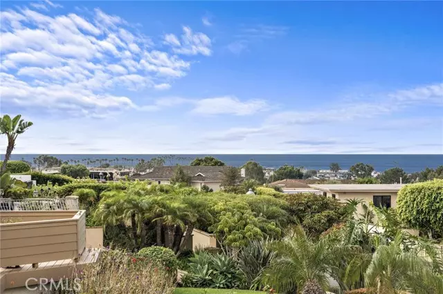 Corona Del Mar, CA 92625,1038 White Sails Way