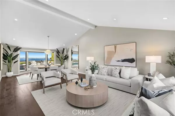 Corona Del Mar, CA 92625,1523 Sandcastle Drive