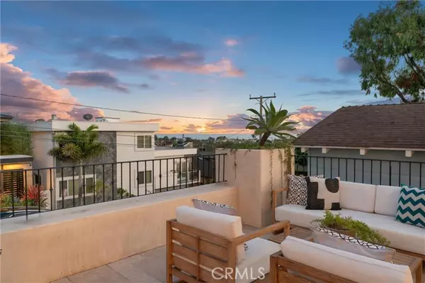 Corona Del Mar, CA 92625,503 Hazel Drive