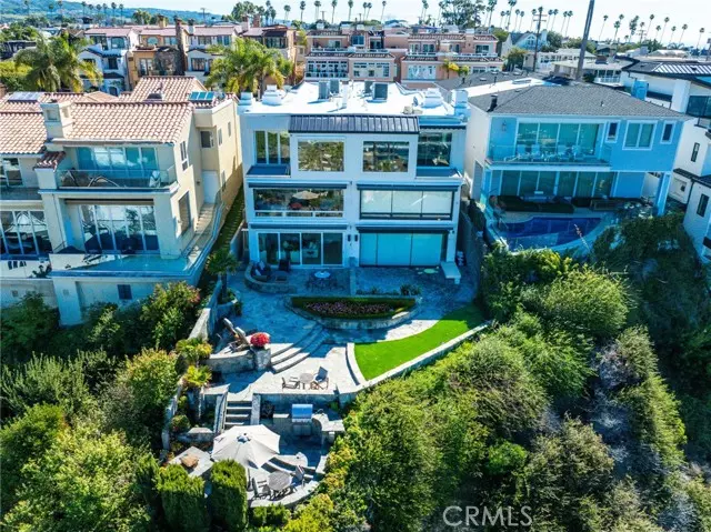 307 Carnation Avenue, Corona Del Mar, CA 92625