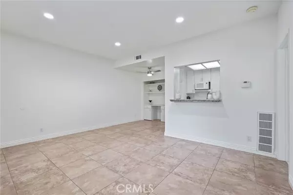 Rancho Santa Margarita, CA 92688,4 Mirlo #88