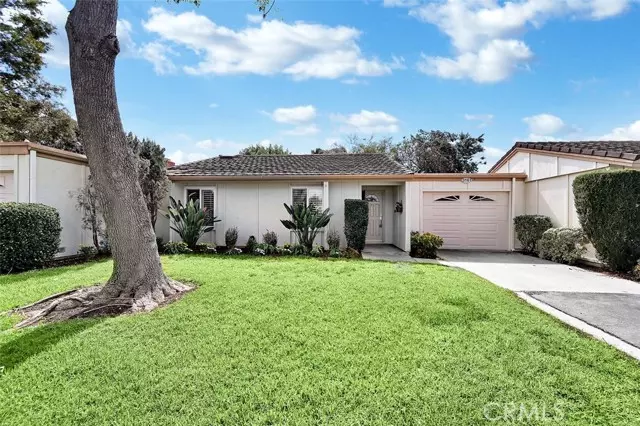 3161 Alta Vista #B, Laguna Woods, CA 92637