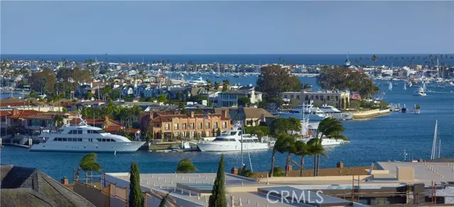 115 Kings Place, Newport Beach, CA 92663