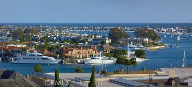 Newport Beach, CA 92663,115 Kings Place