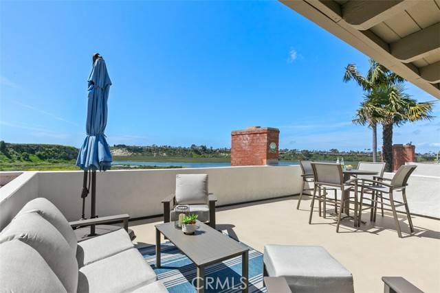 647 Vista Bonita, Newport Beach, CA 92660