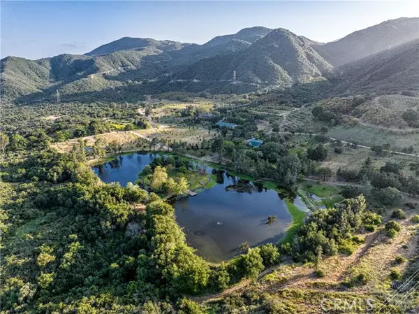 39452 De Luz Road, Fallbrook, CA 92028