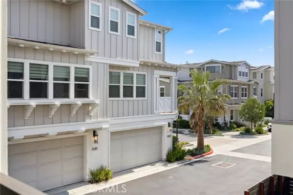 Newport Beach, CA 92660,1237 Winslow