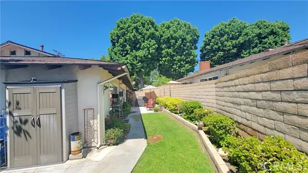 Yorba Linda, CA 92886,4702 Avocado Avenue