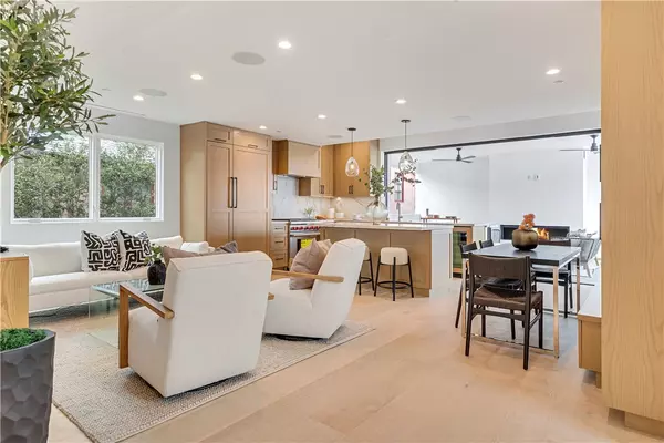 513 Acacia, Corona Del Mar, CA 92625