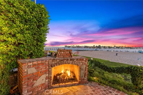 Corona Del Mar, CA 92625,1927 Bayside Drive