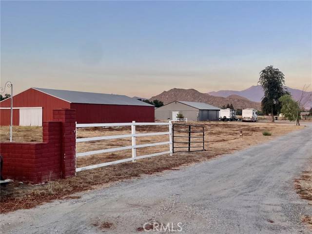 25300 California Avenue, Hemet, CA 92545