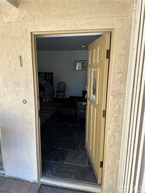 290 S San Jacinto Drive #1, Palm Springs, CA 92262