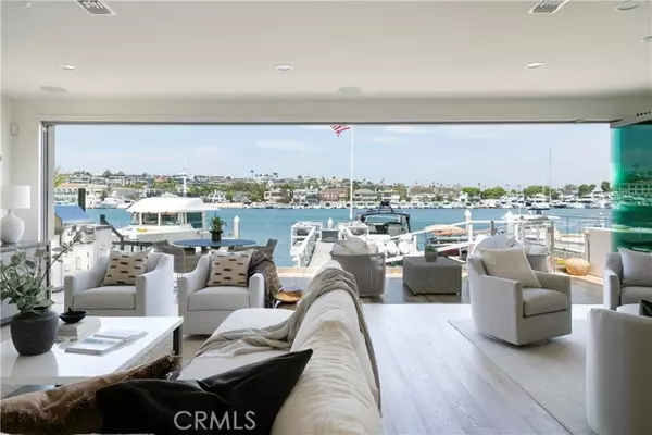 704 Via Lido Nord, Newport Beach, CA 92663