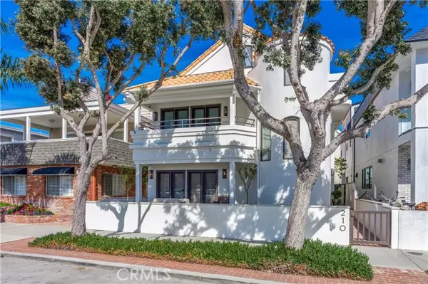 210 East Bay Avenue, Newport Beach, CA 92661