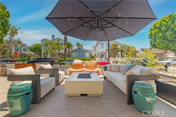 Corona Del Mar, CA 92625,619 Begonia Avenue