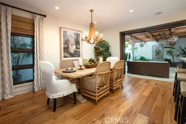 Corona Del Mar, CA 92625,303 Poinsettia Avenue