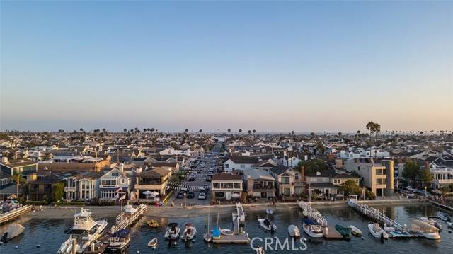 911 N Bay Front, Newport Beach, CA 92662