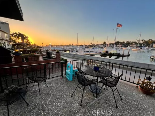 909 N Bay Front, Newport Beach, CA 92662