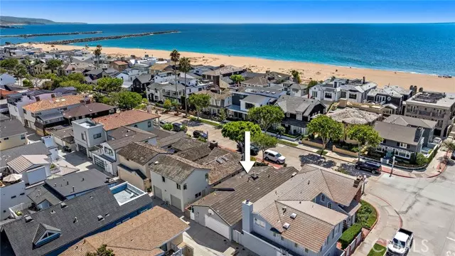 2004 E Ocean Boulevard, Newport Beach, CA 92661