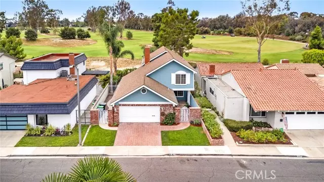 121 The Masters Circle, Costa Mesa, CA 92627