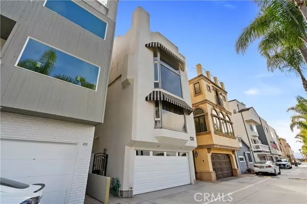 24 C Pacific Avenue, Surfside, CA 90743