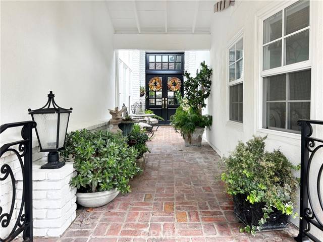 14 Rue Marseille, Newport Beach, CA 92660