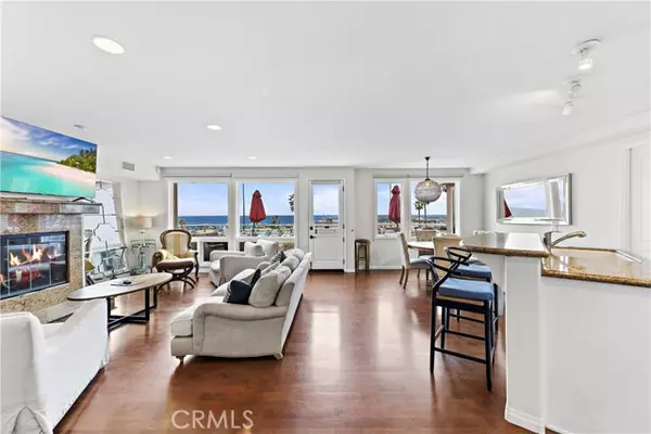 Corona Del Mar, CA 92625,3036 Breakers Drive