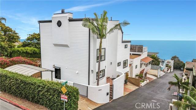 32041 Point Place, Laguna Beach, CA 92651