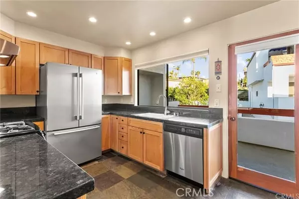 San Clemente, CA 92672,320 Cazador Lane #3