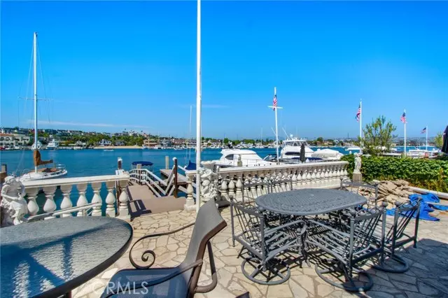 Newport Beach, CA 92663,650 Via Lido Nord