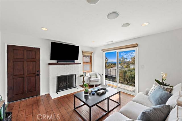 Laguna Beach, CA 92651,991 Meadowlark Drive
