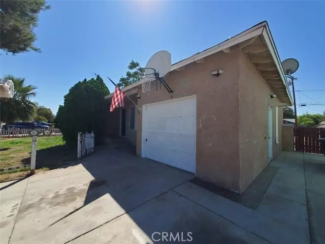 403 W Central Avenue, Hemet, CA 92543