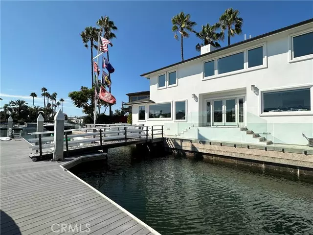 7 Balboa Coves, Newport Beach, CA 92663