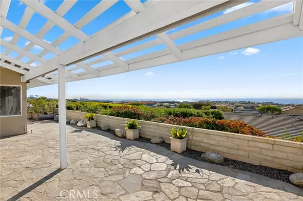 Corona Del Mar, CA 92625,1401 Seacrest Drive