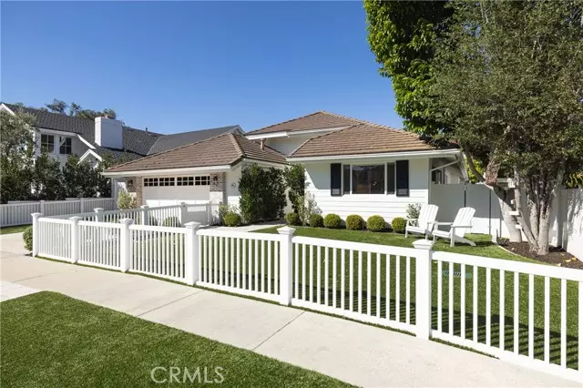 1201 Blue Gum Lane, Newport Beach, CA 92660