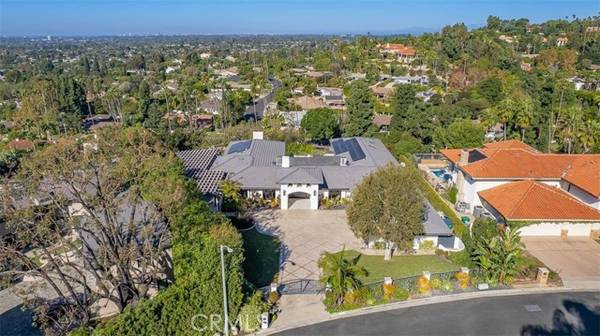 11821 Highview Drive, Santa Ana, CA 92705