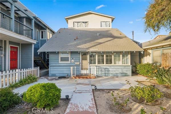 808 W Balboa Boulevard, Newport Beach, CA 92661