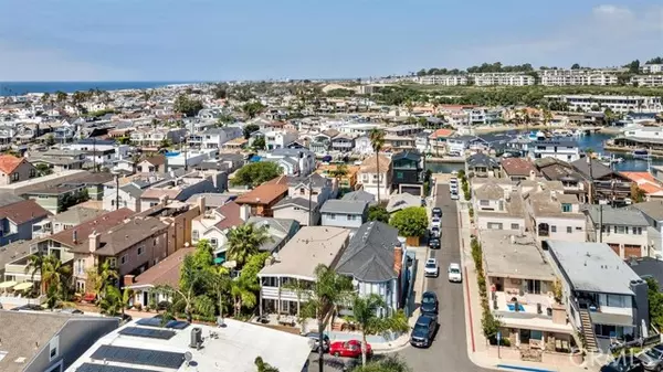 Newport Beach, CA 92663,517 35th Street