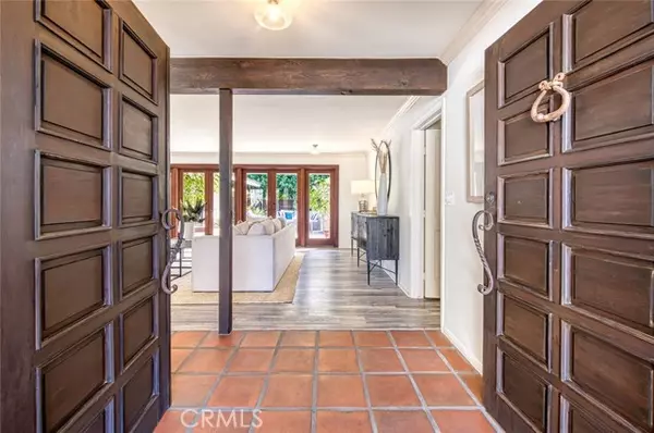 Corona Del Mar, CA 92625,518 Angelita Drive